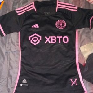 Inter Miami home 22/23 shirt